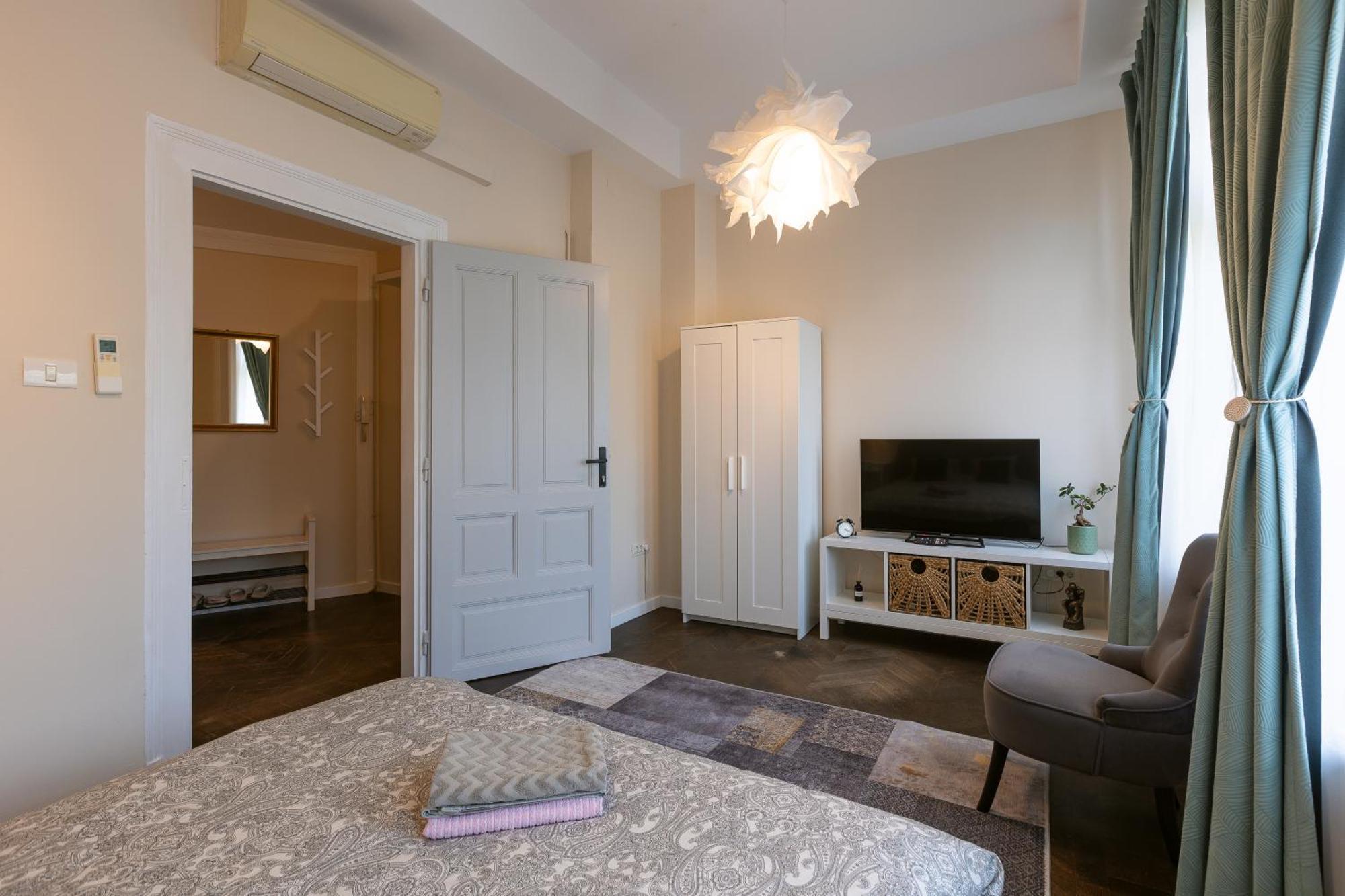 Central Charm - 2Br Apartment تيميشورا المظهر الخارجي الصورة